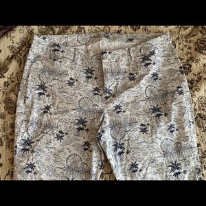 Pixie chino pants with fun print